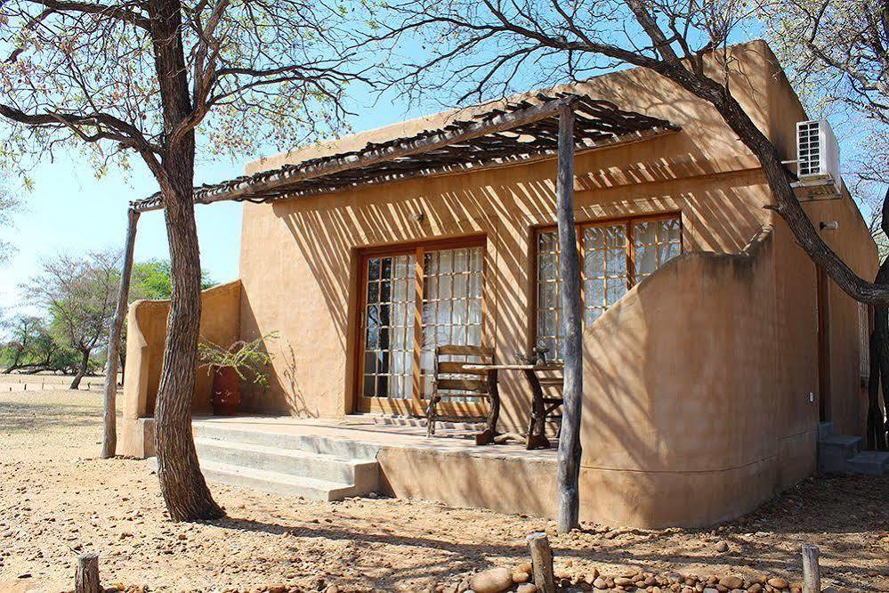 Harnas Wildlife Foundation Gobabis Zewnętrze zdjęcie